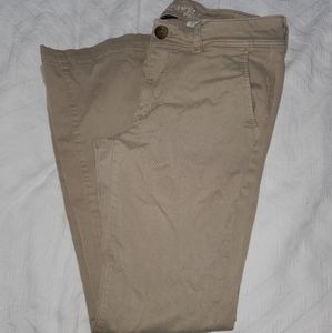 American eagle khaki pants